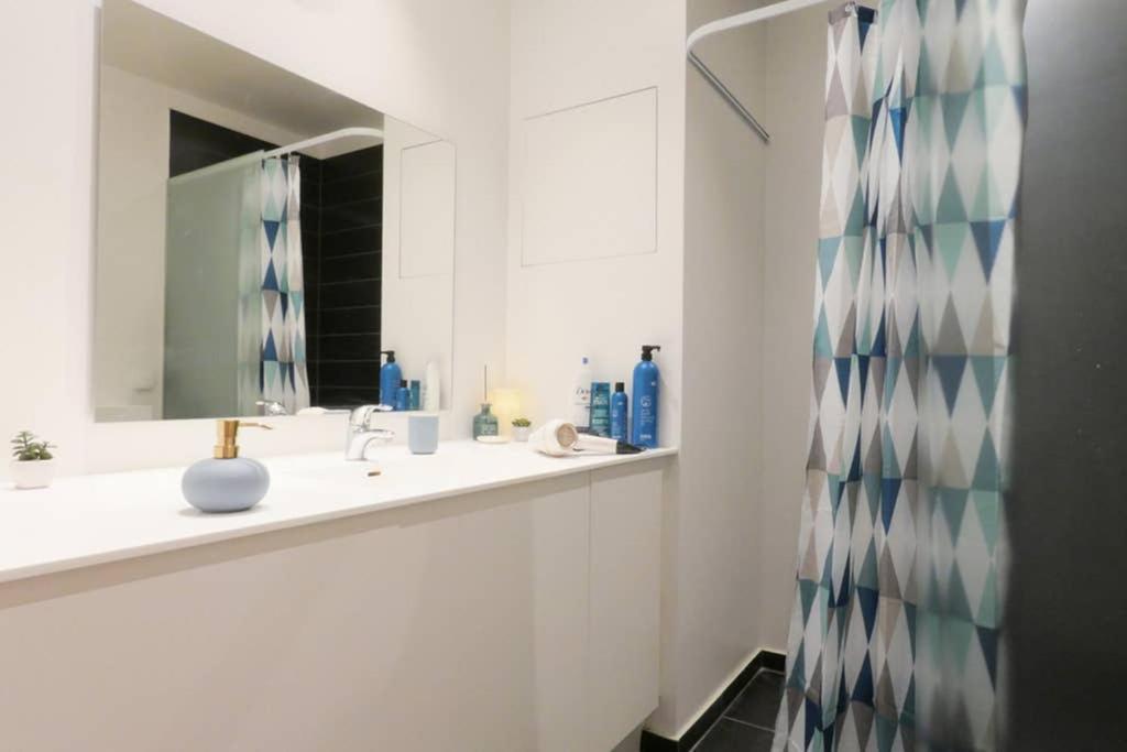 Exquisite Apartment, Most Convenient Location, Apt 5. København Eksteriør billede